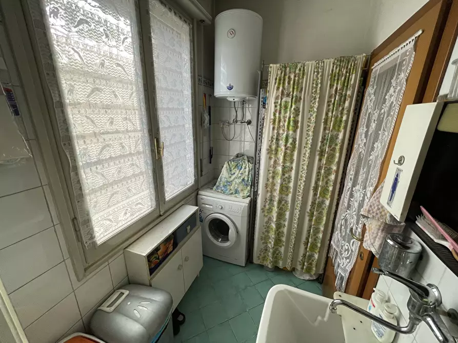 Immagine 11 di Quadrilocale in vendita  in via nobili 9 a Modena