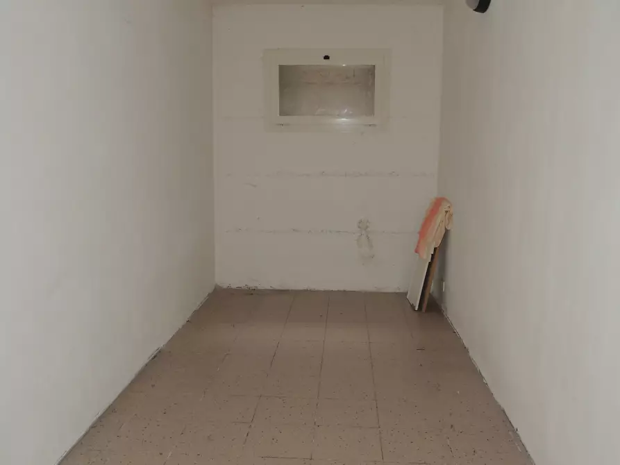 Immagine 9 di Bilocale in affitto  in Via Abetone Superiore 142-162 a Maranello