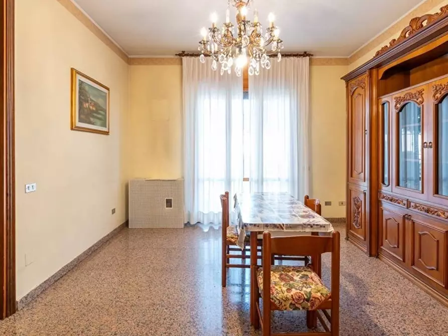 Immagine 30 di Casa bifamiliare in vendita  in Viale della Pace 4 a Formigine