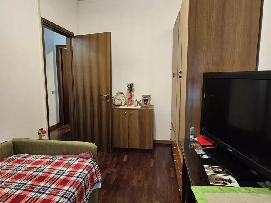 Immagine 16 di Quadrilocale in vendita  in via ruffini 75 a Modena