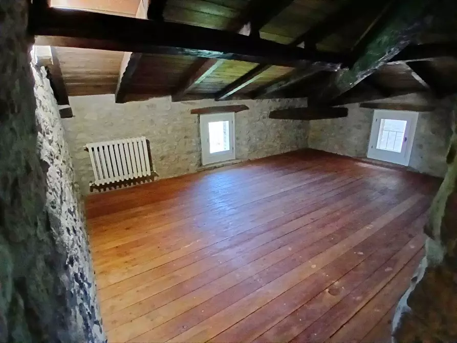 Immagine 27 di Rustico / casale in vendita  in Via della Fontana 1 a Zocca