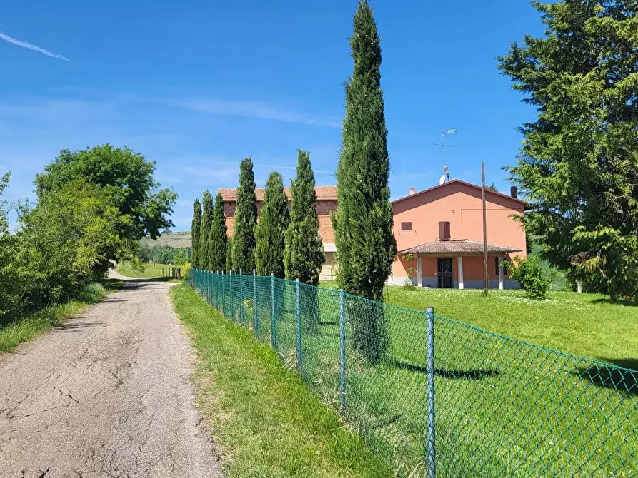 Immagine 6 di Rustico / casale in vendita  in Via Secchiano 1767 a Valsamoggia