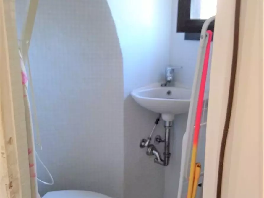 Immagine 16 di Bilocale in affitto  in Piazzale Boschetti a Modena