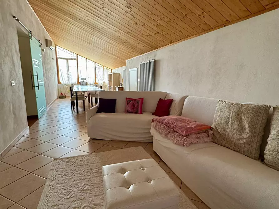 Immagine 18 di Villa in vendita  in Via Pietro Nenni a Bosaro