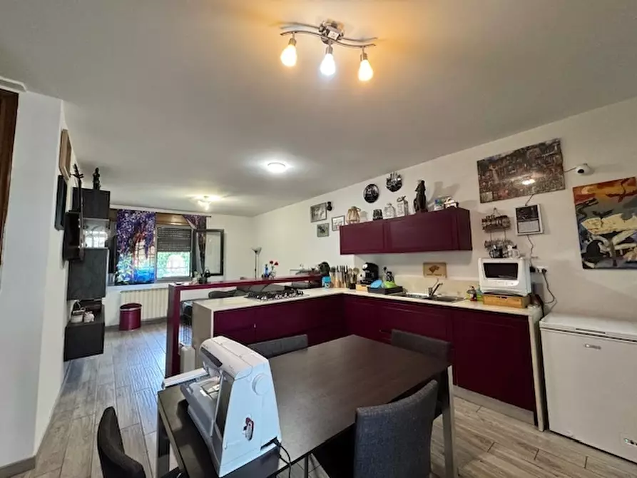 Immagine 1 di Porzione di casa in vendita  a Rovigo