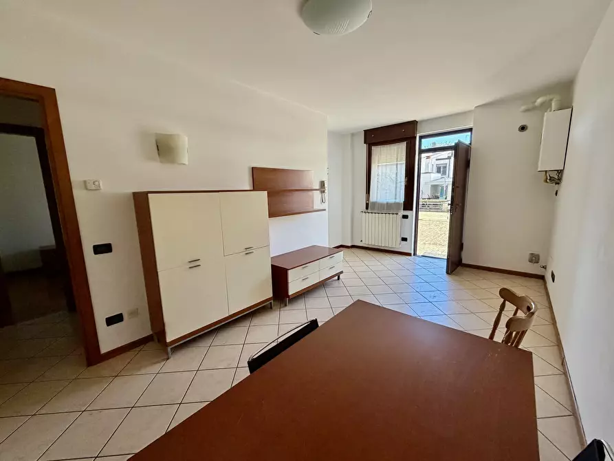 Immagine 9 di Bilocale in vendita  in Via Sante Baseggio 34 a Rovigo