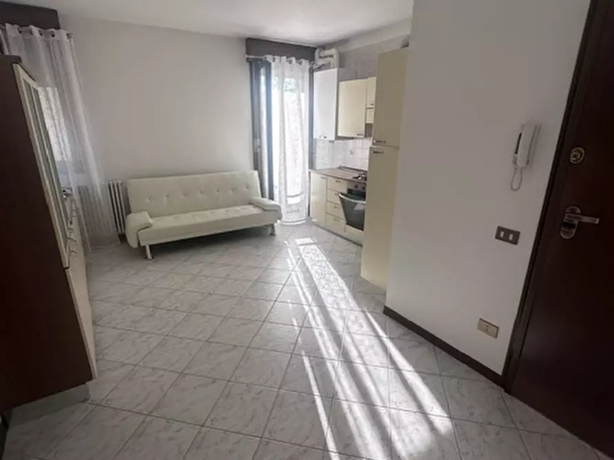 Immagine 3 di Bilocale in affitto  a Rovigo