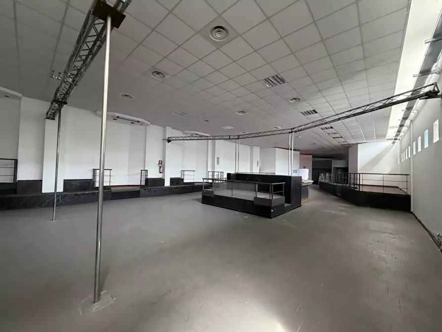 Immagine 7 di Capannone industriale in vendita  in Via Vincenzo Chiarugi 10 a Rovigo