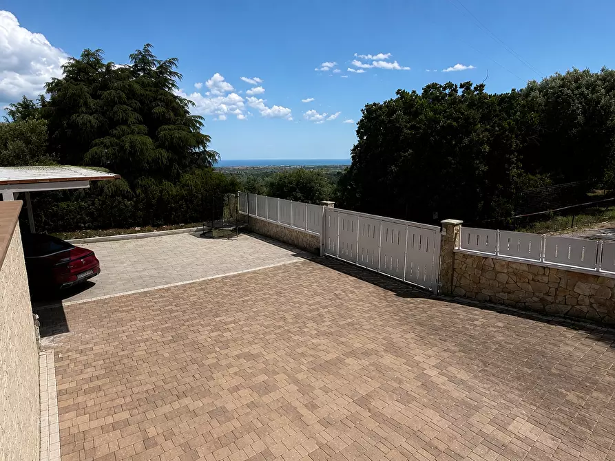 Immagine 22 di Villa in vendita  in Contrada Peroscia 56 a Monopoli