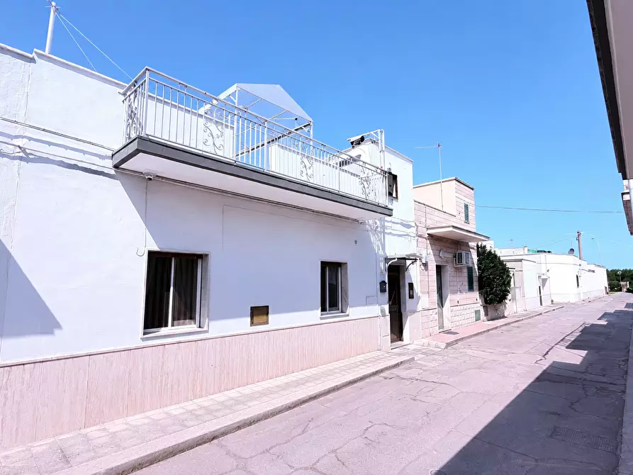 Immagine 1 di Casa indipendente in vendita  in Contrada Sant'Andrea a Monopoli
