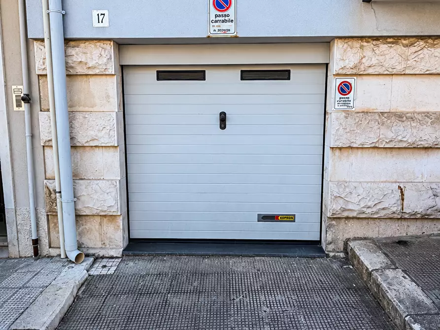 Immagine 4 di Trilocale in vendita  in Via Carlo Poerio 35 a Castellana Grotte
