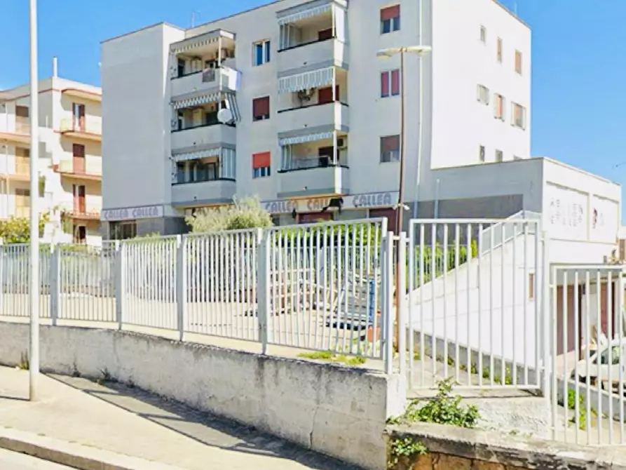 Immagine 33 di Trilocale in vendita  in Via Michelangelo Buonarroti a Monopoli