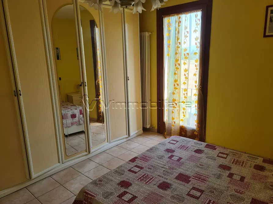 Immagine 21 di Casa indipendente in vendita  a Poiana Maggiore