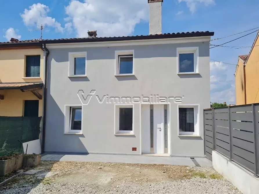 Immagine 1 di Casa bifamiliare in vendita  in Via Croce di Pietra 26 a Noventa Vicentina