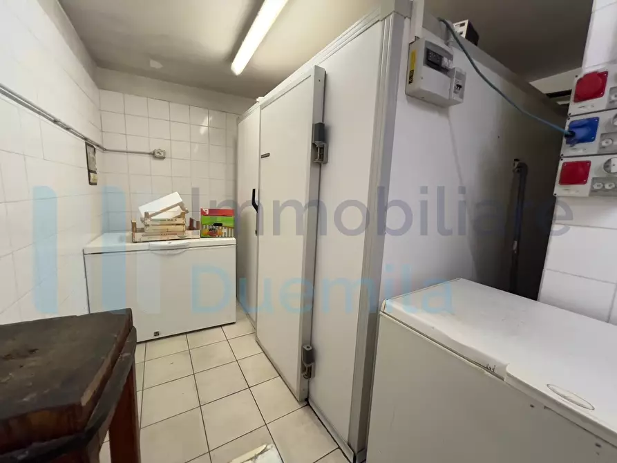 Immagine 43 di Bar / Ristorante in vendita  a Bologna