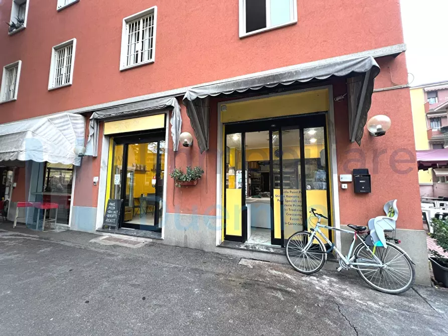 Immagine 20 di Attività artigianale in vendita  a Bologna