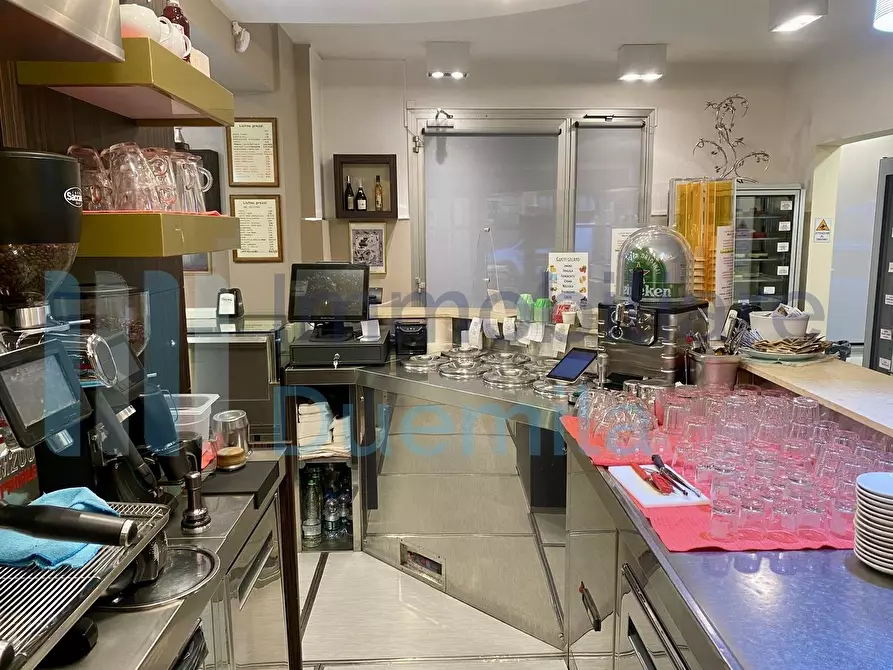 Immagine 11 di Bar / Ristorante in vendita  a Bologna