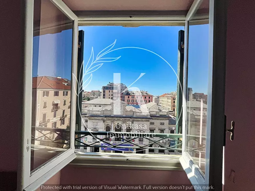 Immagine 15 di Pentalocale in vendita  in Piazza Sisto IV 1 a Savona