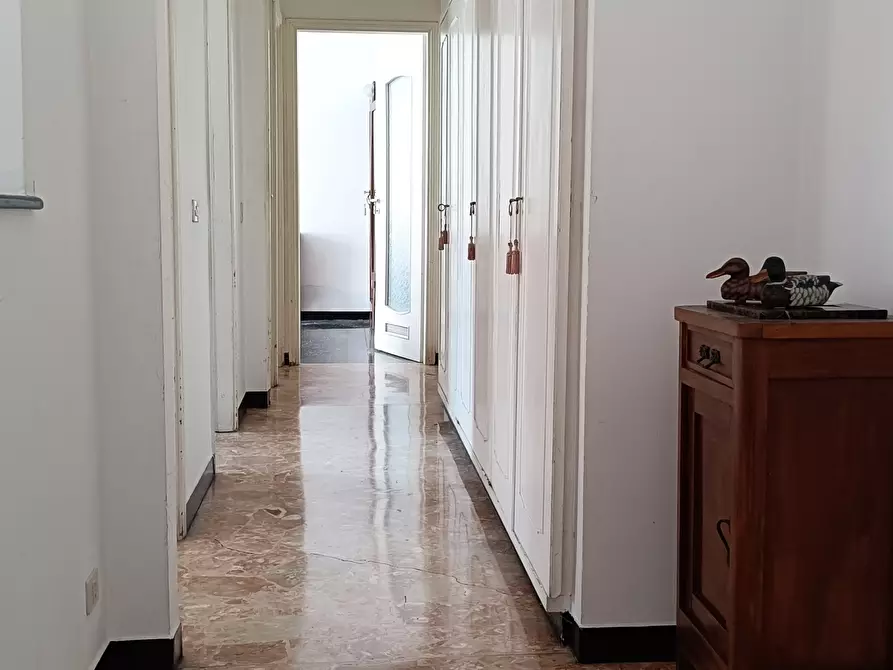 Immagine 7 di Quadrilocale in vendita  in Via San Francesco D'Assisi 4 a Savona