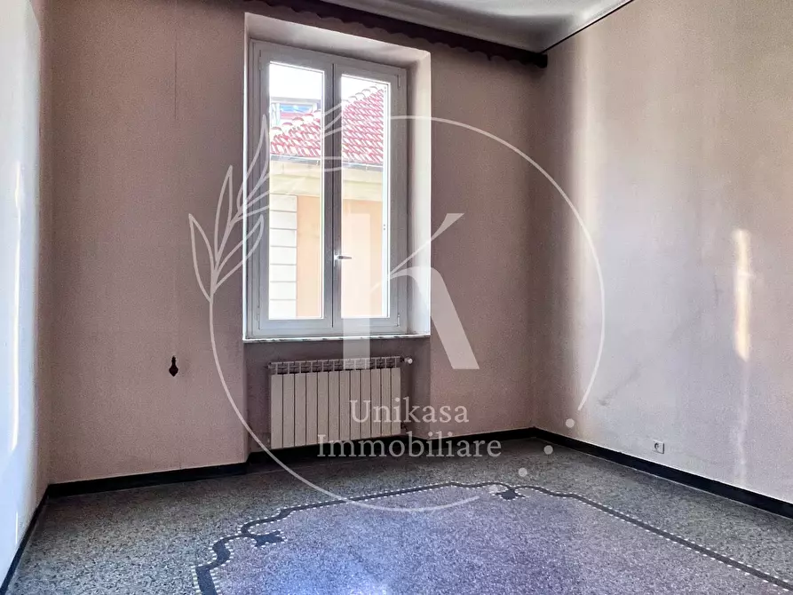 Immagine 24 di Quadrilocale in vendita  in Via Giuseppe Parini 14 a Vado Ligure