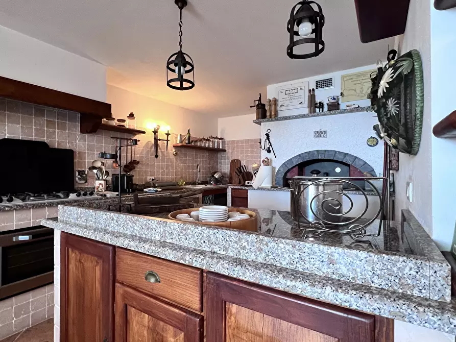 Immagine 65 di Villa in vendita  in Via Alla Strà a Savona