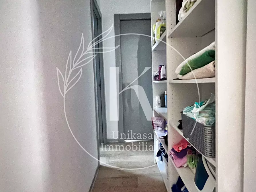 Immagine 24 di Quadrilocale in vendita  in Corso Tardy e Benech a Savona