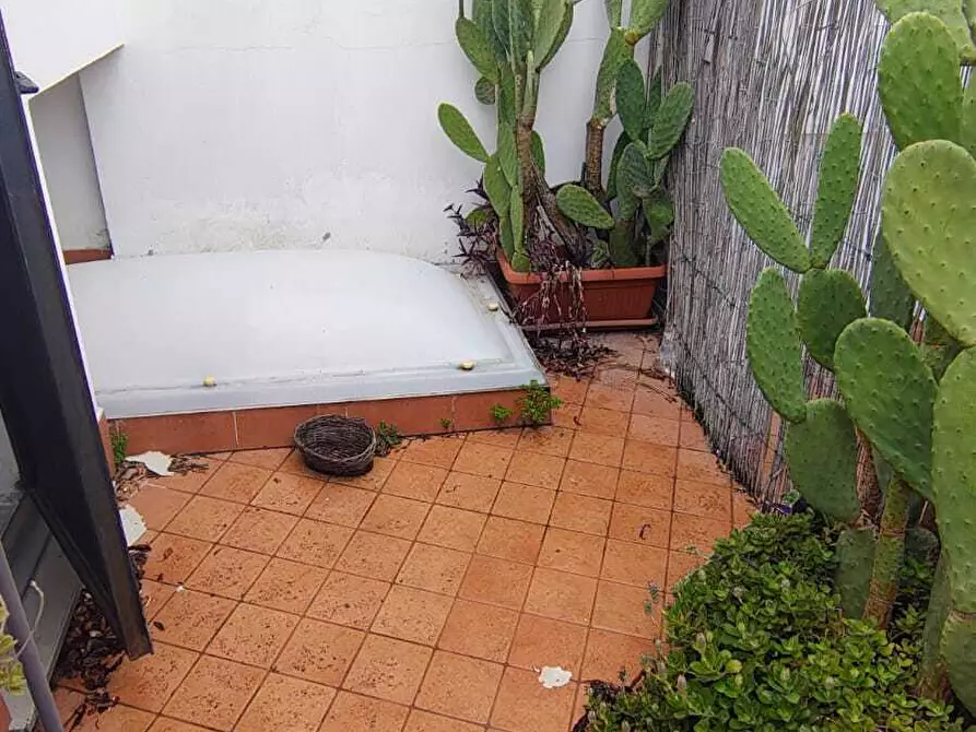 Immagine 22 di Trilocale in affitto  in Via Gio Francesco Niella a Savona