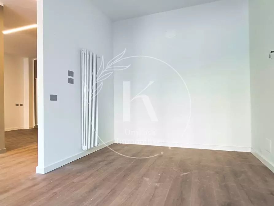 Immagine 12 di Trilocale in vendita  in Via Monturbano a Savona