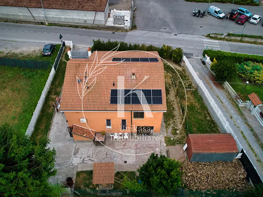 Immagine 1 di Casa indipendente in vendita  in Via Cortemilia 36 a Cairo Montenotte
