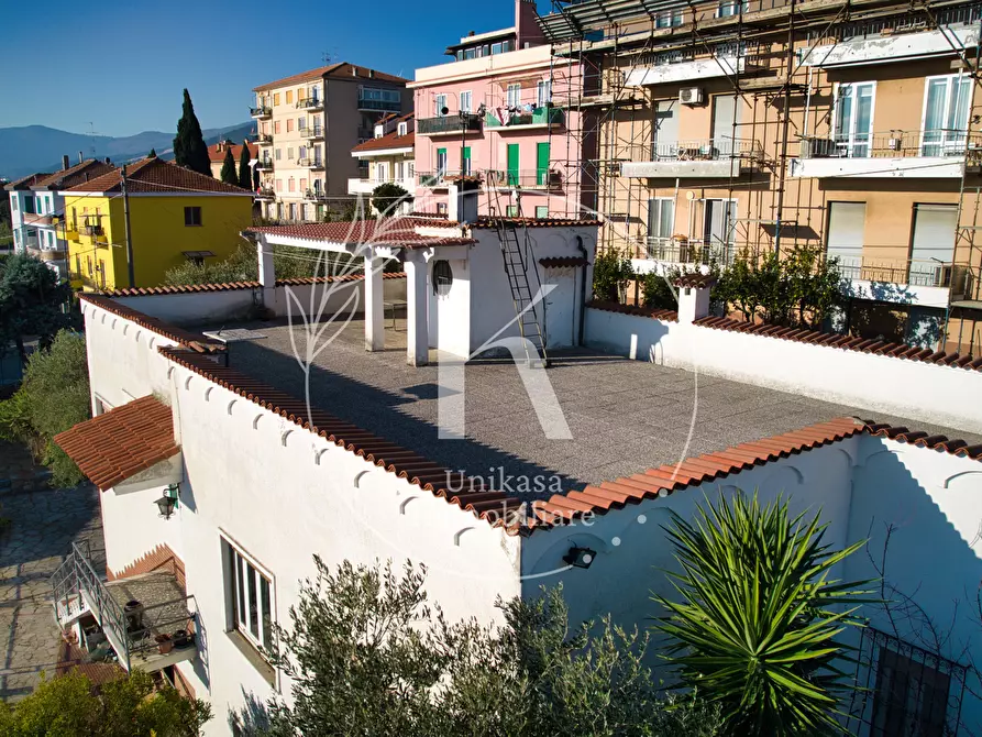 Immagine 6 di Villa in vendita  in Via Bellavista 12 a Savona