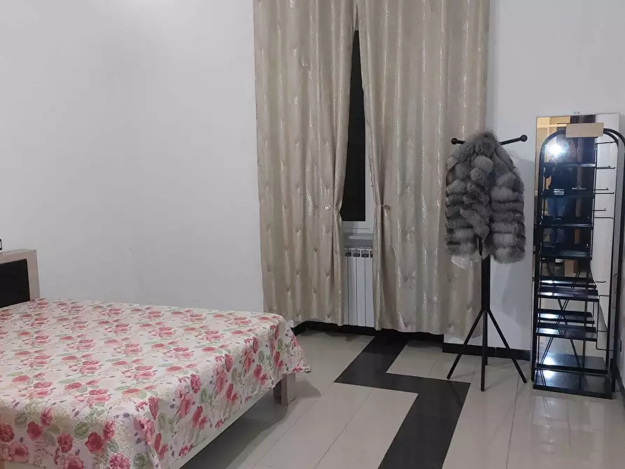Immagine 14 di Bilocale in vendita  in Via Zara 10 a Savona