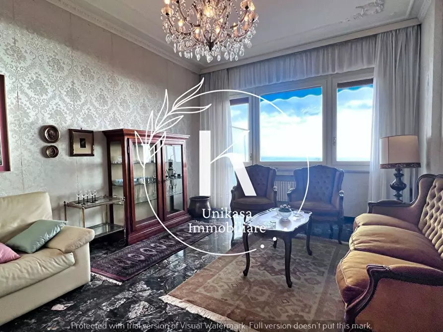 Immagine 8 di Pentalocale in vendita  in Via Angelo Visca a Savona