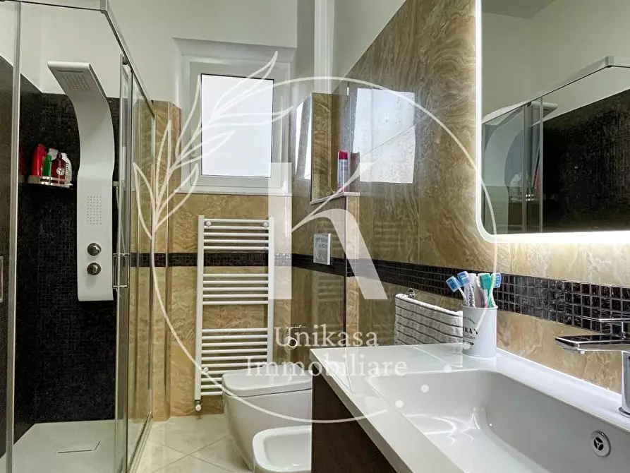 Immagine 20 di Pentalocale in vendita  in Via Antonio Gramsci 65 a Vado Ligure