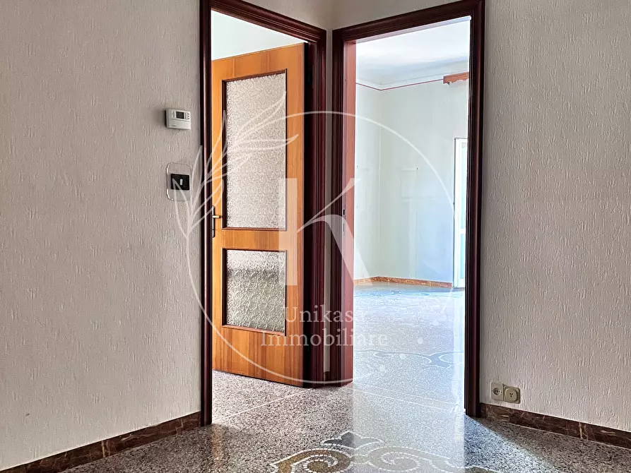 Immagine 25 di Quadrilocale in vendita  in Via Giuseppe Parini 14 a Vado Ligure