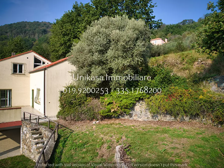 Immagine 17 di Villa in vendita  in località Termini a Vado Ligure