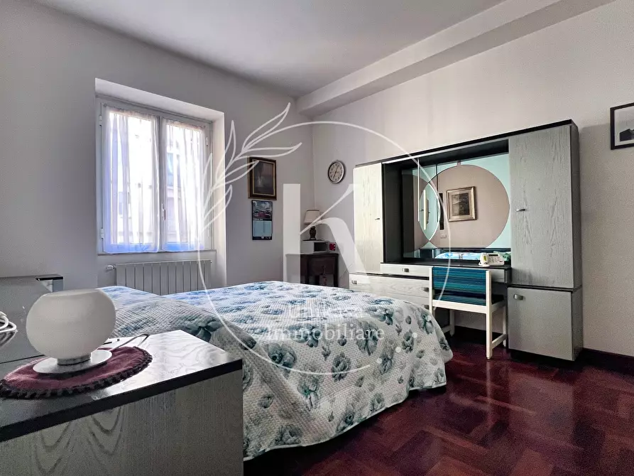 Immagine 14 di Quadrilocale in vendita  in Via IV Novembre 10 a Savona