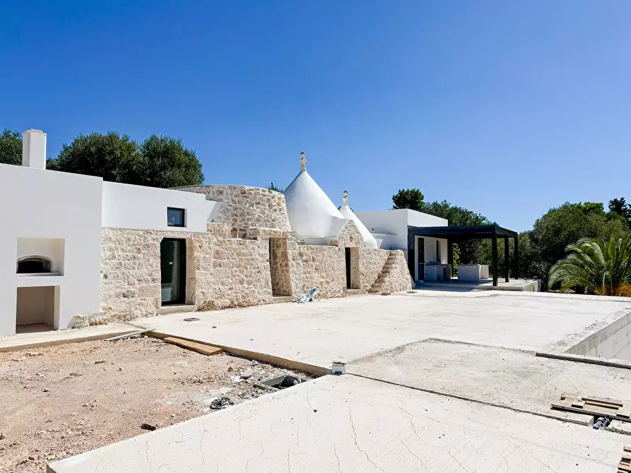 Immagine 11 di Casa indipendente in vendita  in Contrada Rosaraontrada zingariello snc a Ostuni