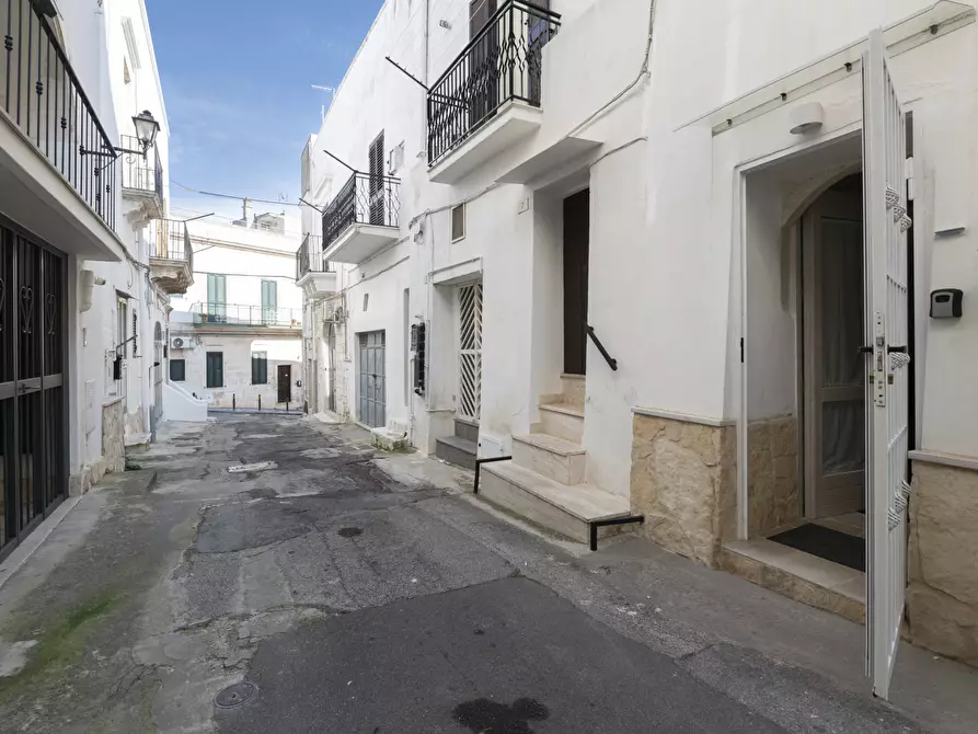 Immagine 4 di Casa indipendente in vendita  in Piazza della Libertà a Ostuni