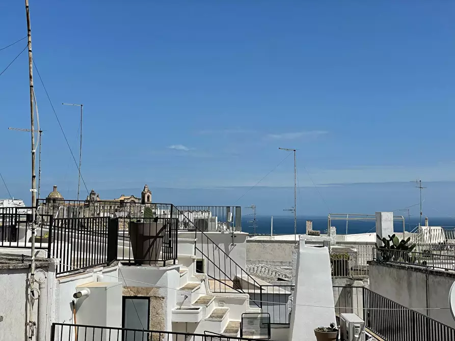 Immagine 2 di Casa indipendente in vendita  in Via Roma a Ostuni