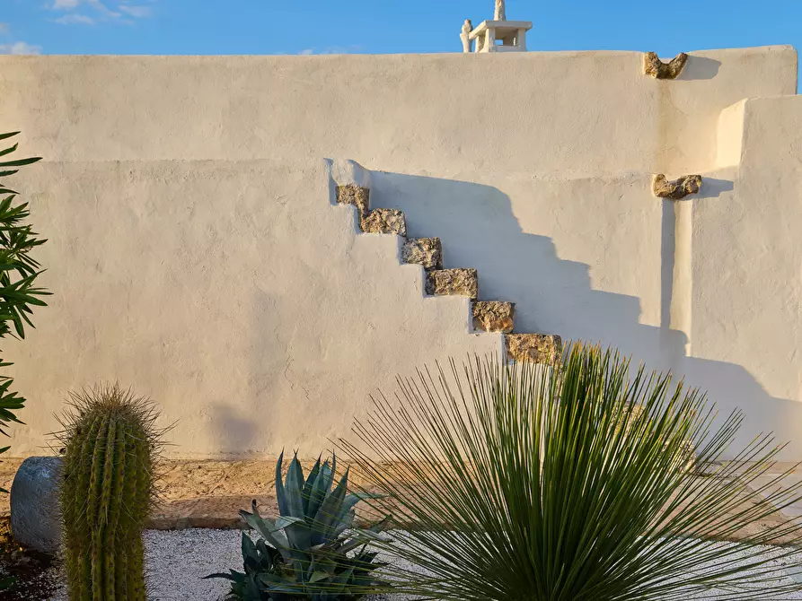 Immagine 23 di Casa indipendente in vendita  in contrada sessana snc a Ostuni