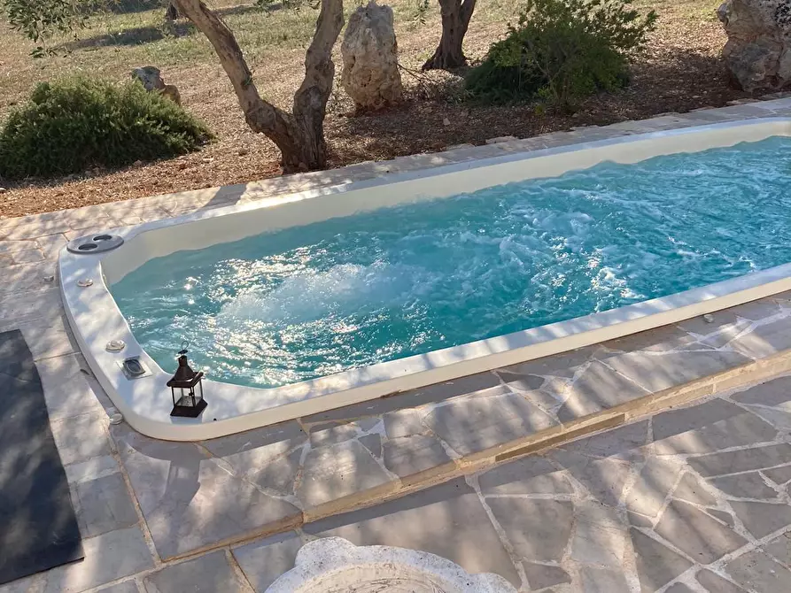 Immagine 11 di Villa in vendita  in contrada san benedetto a Ostuni
