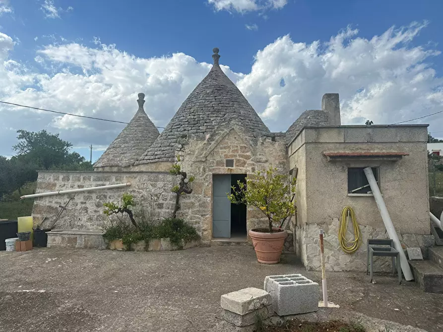Immagine 1 di Casa indipendente in vendita  in Strada Provinciale 17 a Ostuni