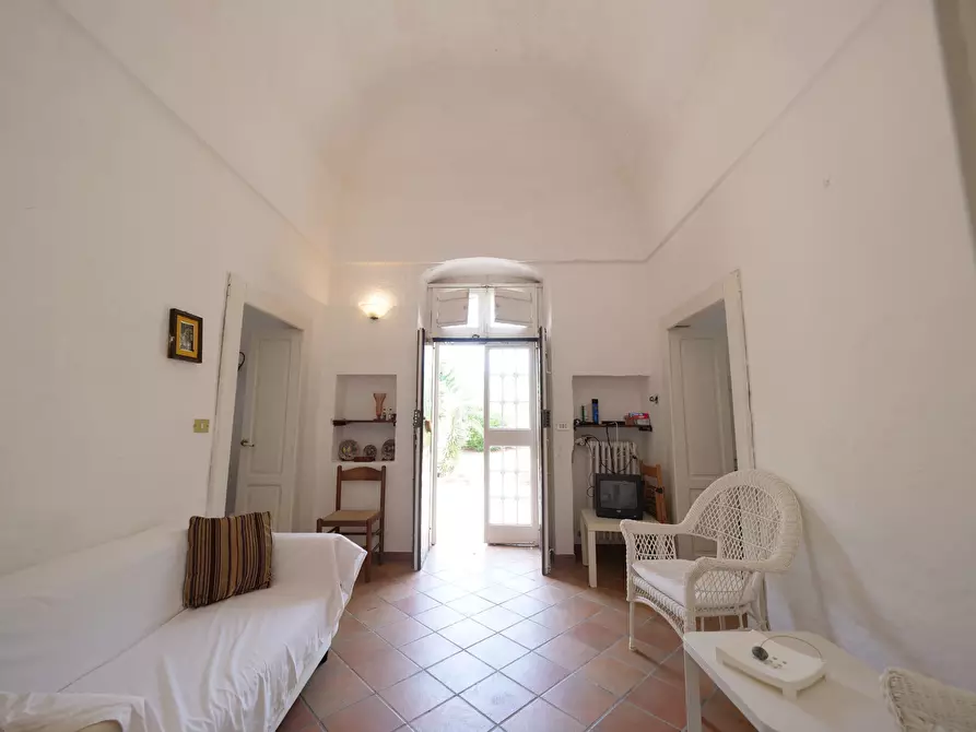 Immagine 19 di Rustico / casale in vendita  in Via Papa Giovanni XXIII a Ostuni