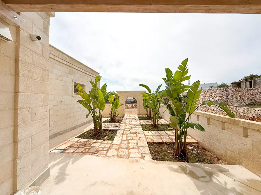 Immagine 3 di Villa in vendita  in la rupe a Ostuni