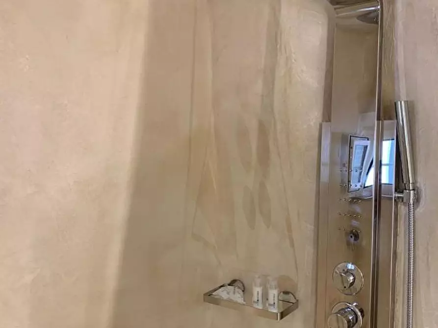 Immagine 16 di Casa indipendente in vendita  in Vico Pergola 14 a Ostuni