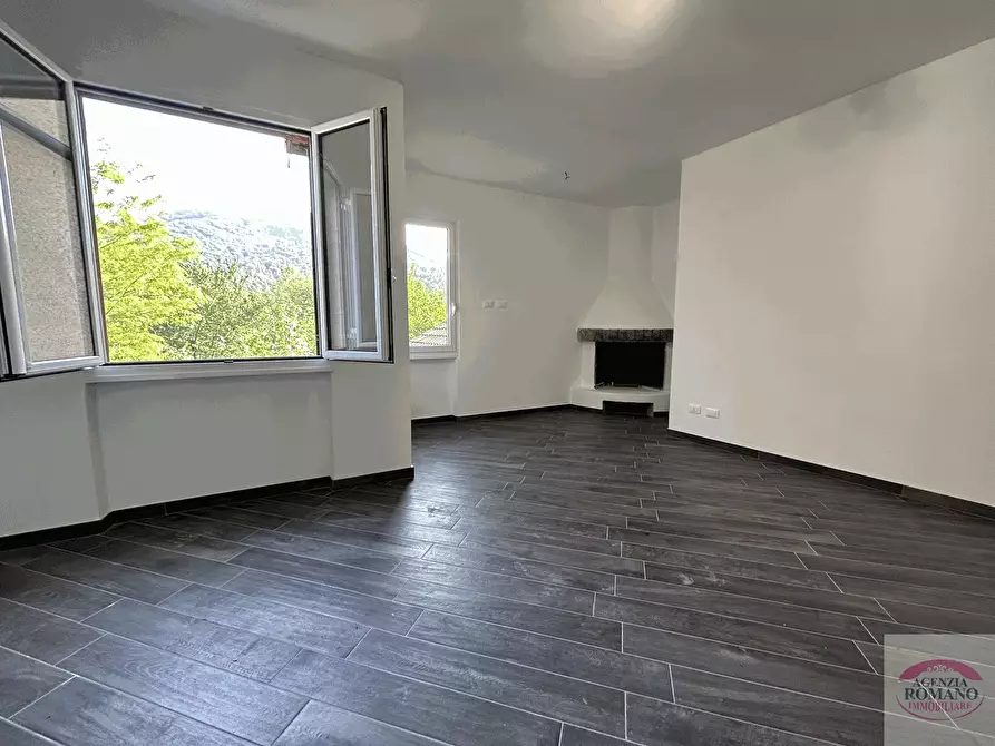 Immagine 23 di Villetta a schiera in vendita  in Località Giardini 11-12 a Sassello