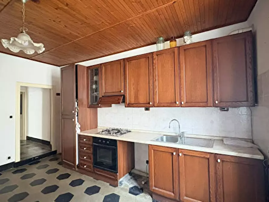 Immagine 7 di Trilocale in vendita  in Via Forni 13 a Sassello