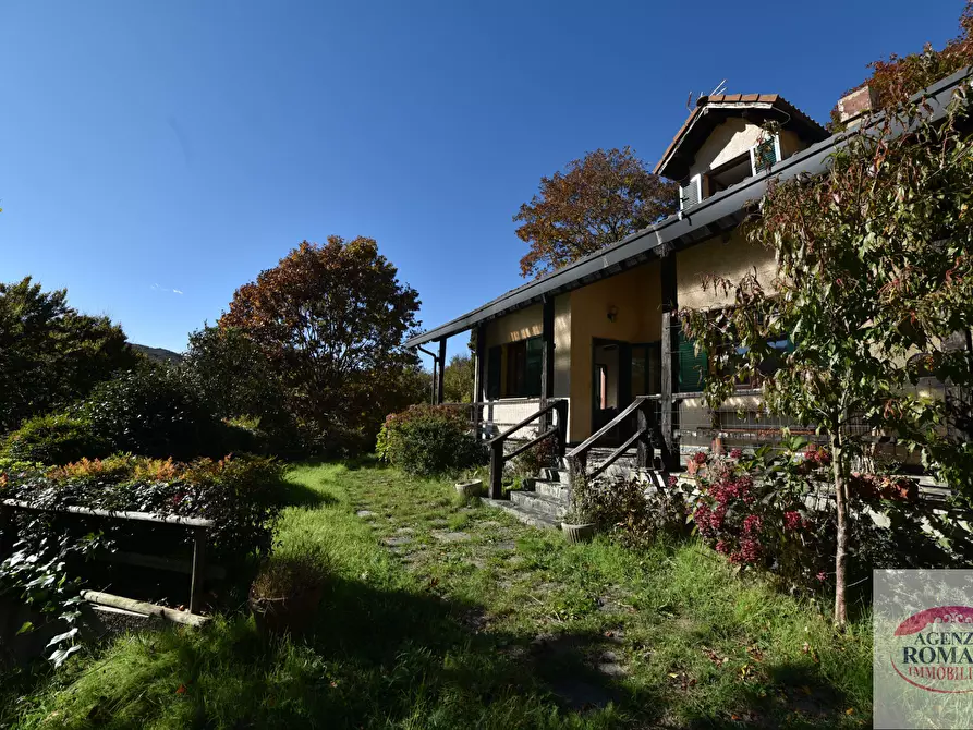 Immagine 16 di Villa in vendita  in Via Menacciano 1 a Pontinvrea