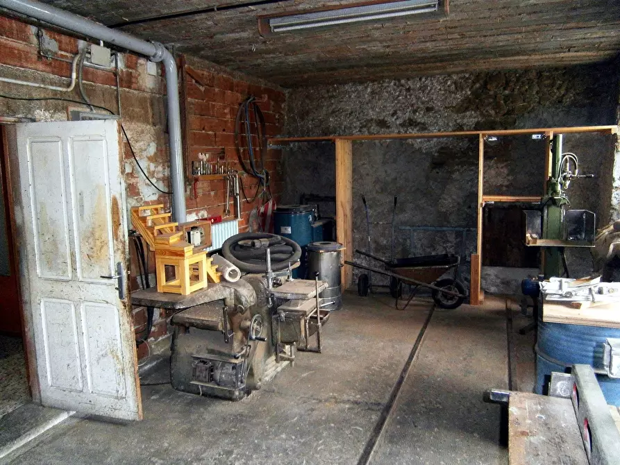 Immagine 8 di Rustico / casale in vendita  a Ponzone