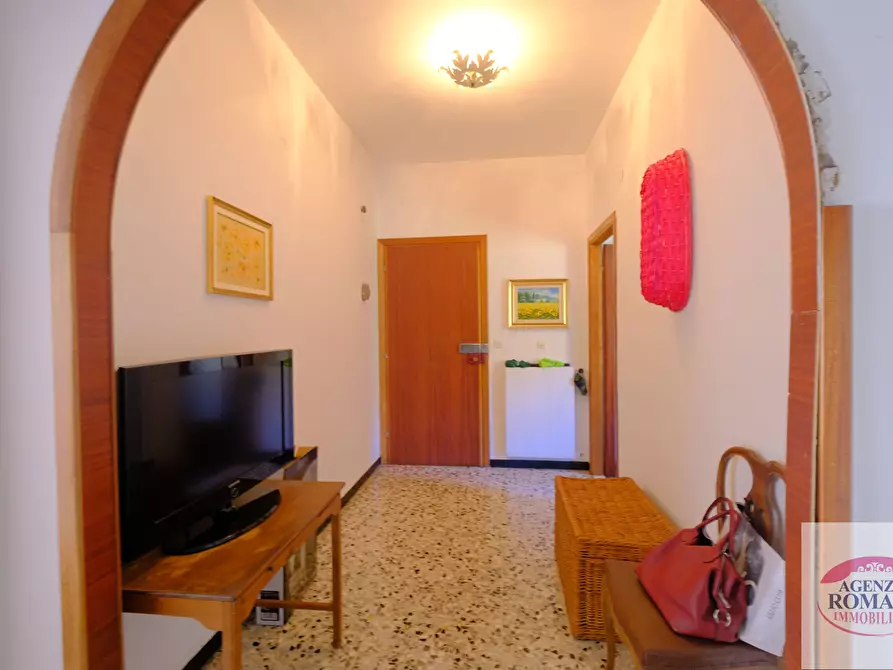 Immagine 12 di Trilocale in vendita  in Via Cristoforo Colombo 86 a Tiglieto